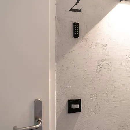 Mia Apartman